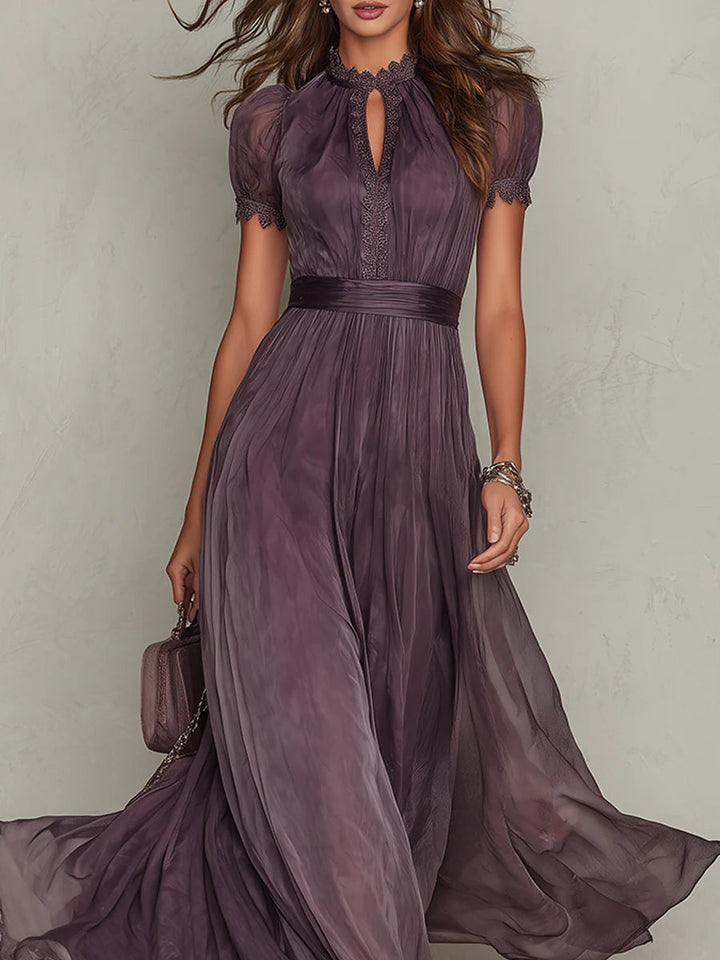 Flavia | Kjole Lang Elegant Violeta Hals Gota Blonder