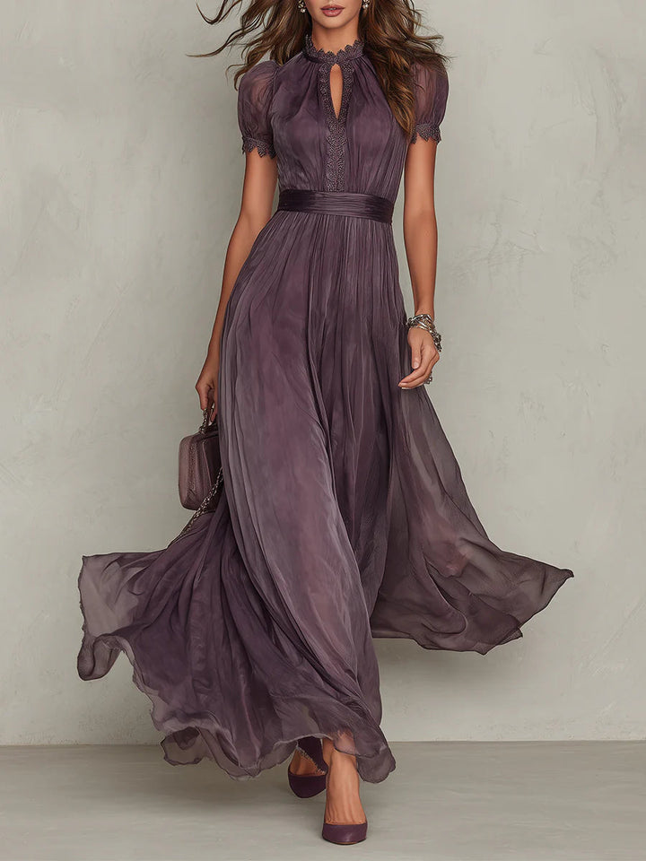 Flavia | Kjole Lang Elegant Violeta Hals Gota Blonder
