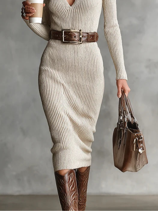 Sylvie | Vestido de Malha com Gola Semi – Montante